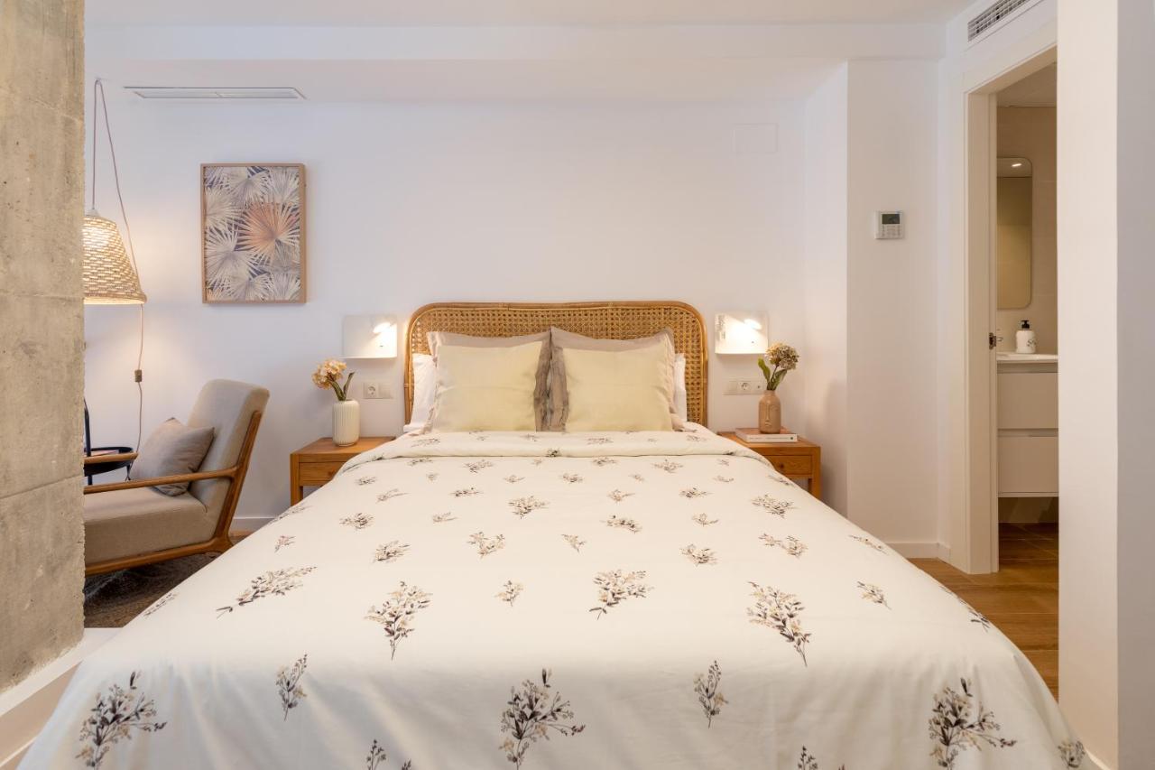 Apartup Opera Loft Love Валенсія Екстер'єр фото